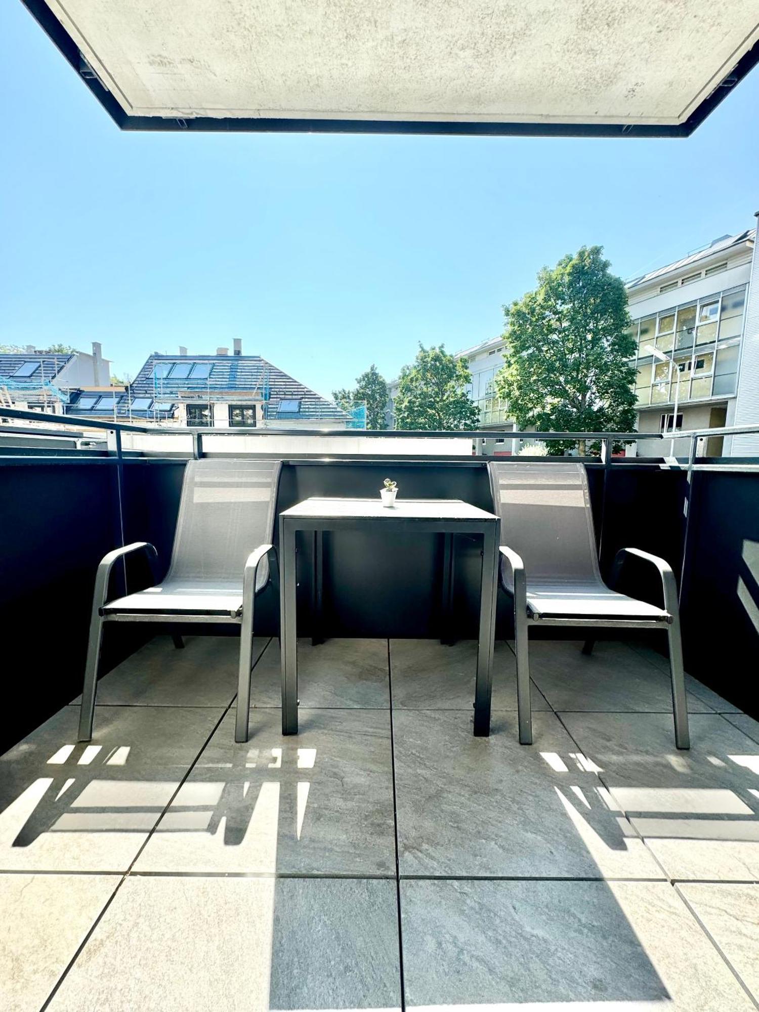 Stylische Wohnung Mit Balkon Vienne Extérieur photo